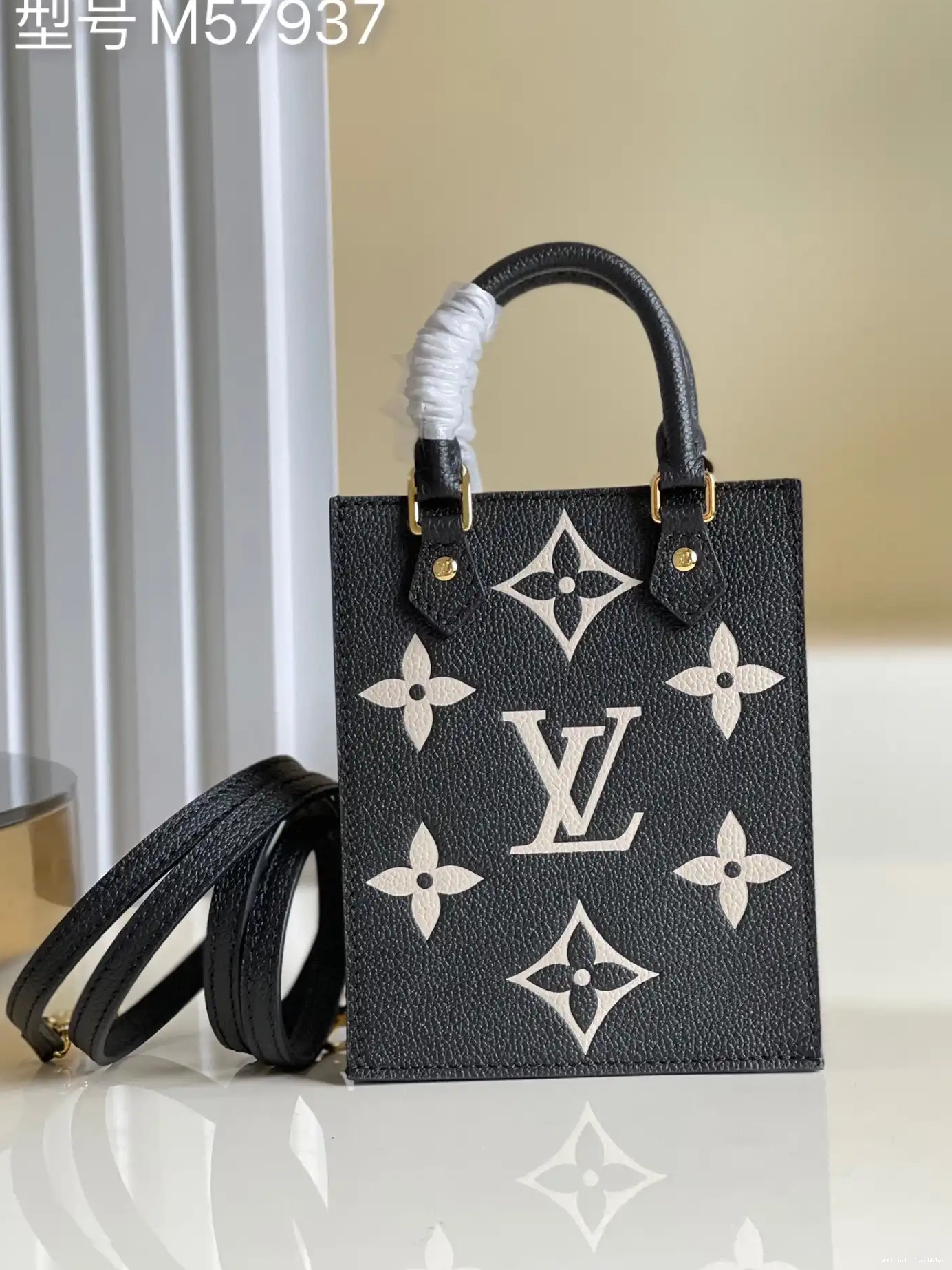 Official oldcobbler VUITTON LOUIS PETIT PLAT SAC 0621